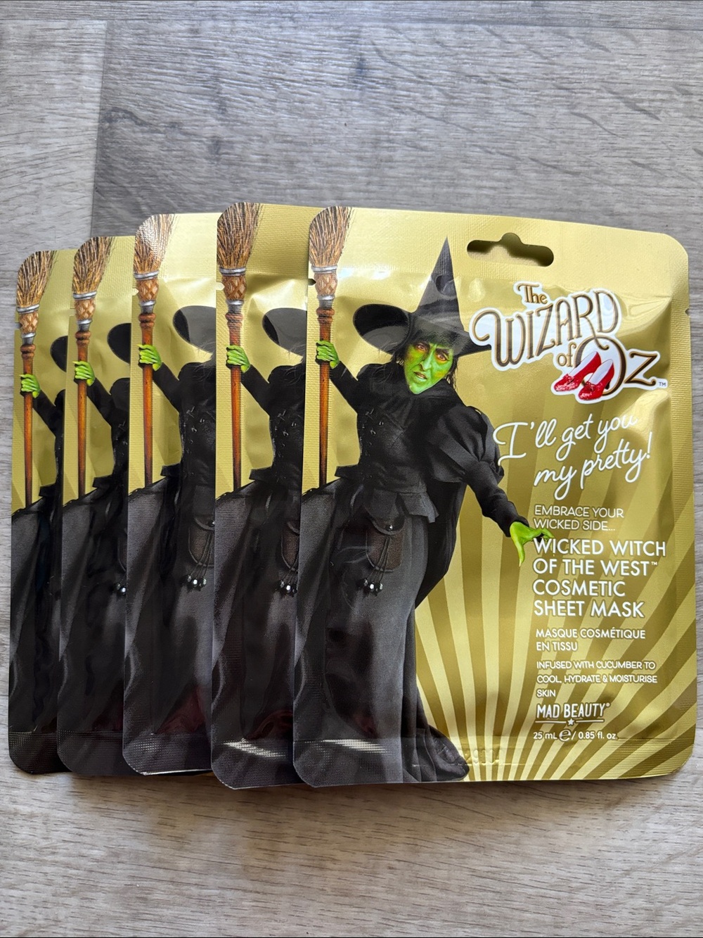 The Wizard of Oz Wicked Witch of the West Green Cosmetic Sheet Mask